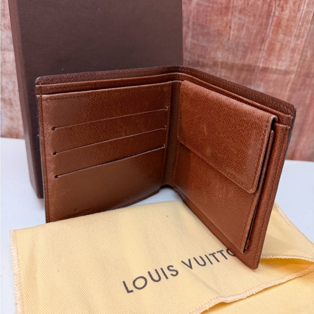 Louis Vuitton Brown Monogram Wallet - Picture 14 of 16